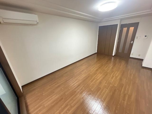 大石ビル 部屋画像