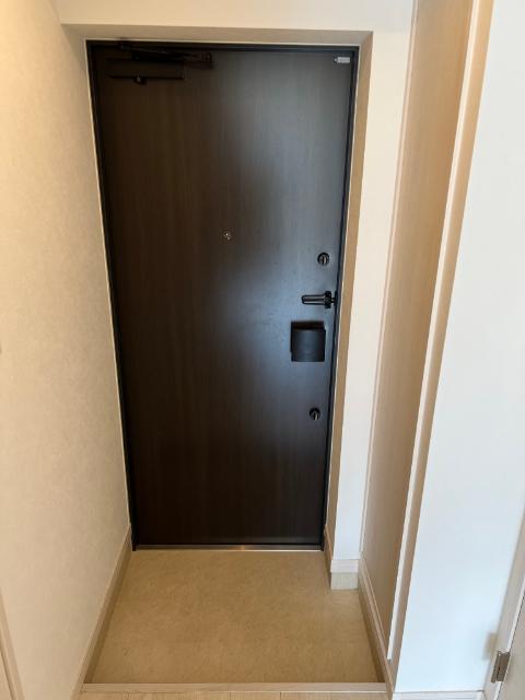 キグナスハウス神田神保町 玄関