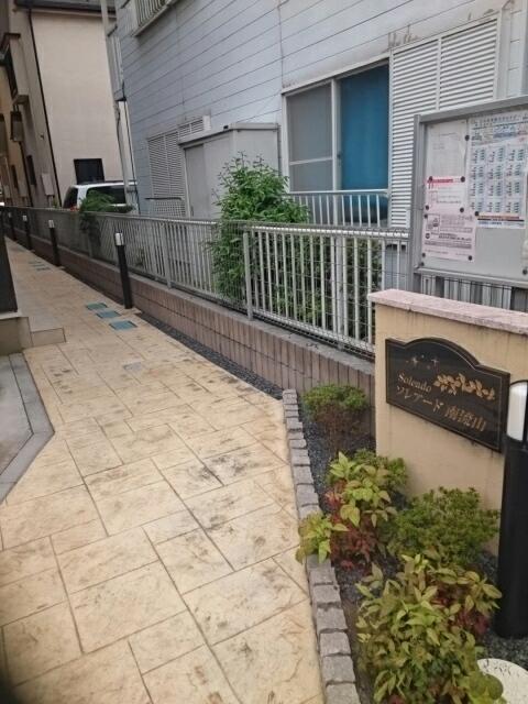 ソレアード南流山（204） エントランス