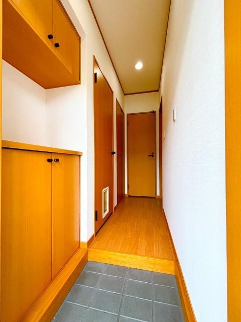 ビナ　ティエラＢ棟（0102） 収納