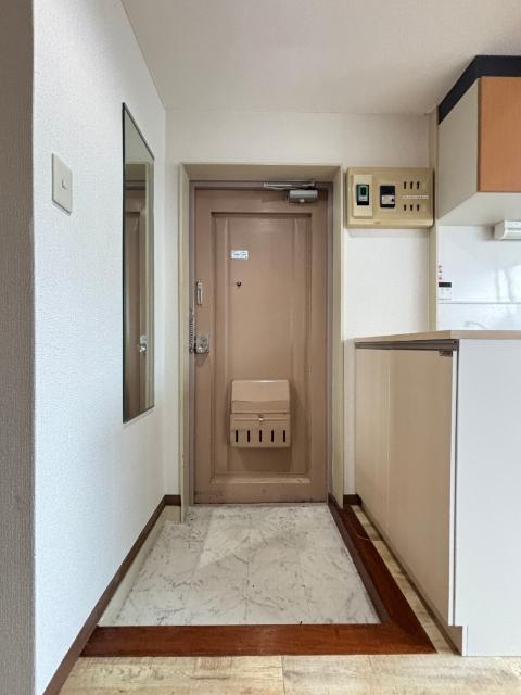コーポニュー大塚（0505） 玄関
