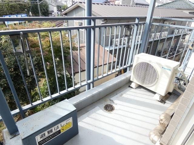 ダイヤビル１０２ バルコニー