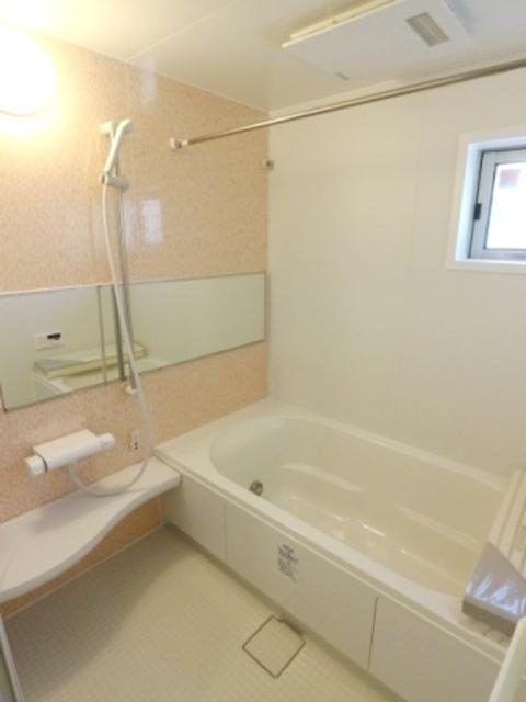 BLESS HOUSE柏西町　D（101） 部屋画像