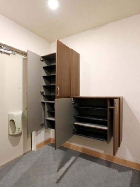 BLESS HOUSE柏西町　D（101） 部屋画像