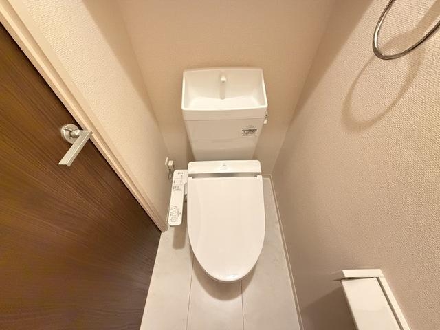 カーサ　デ　白楽（101） トイレ