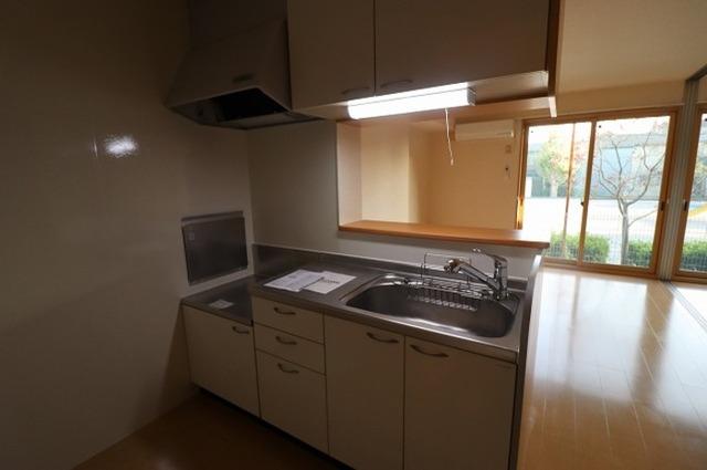コスモヒルズ（102） 部屋画像