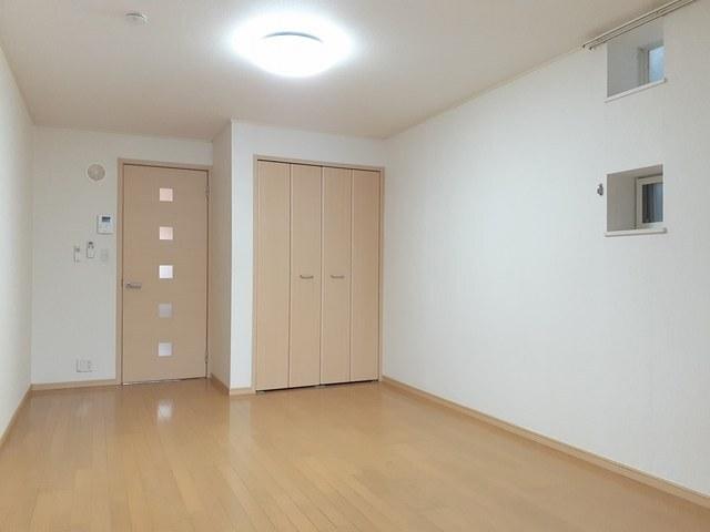 シャロル白山（101） 室内