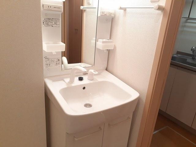 シャロル白山（101） 洗面