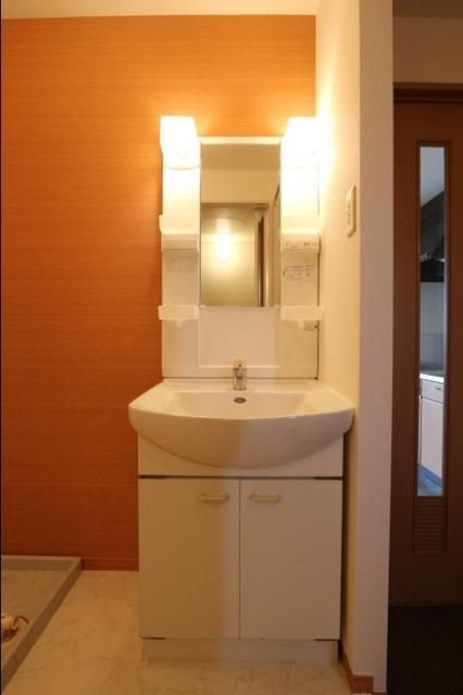 セレニティーホームズ　Ａ（302） 部屋画像