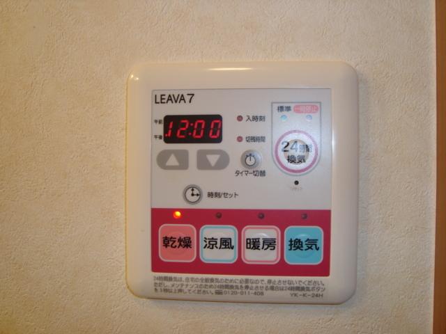 クレメント駒木Ｂ 部屋画像
