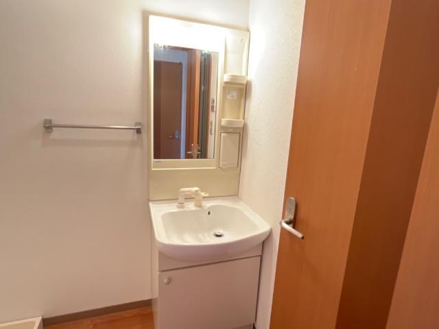 クレメント駒木Ｂ 部屋画像