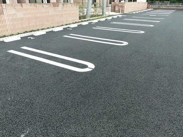 モデルノⅡ（202） 駐車場