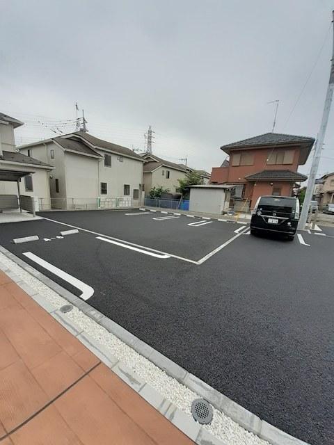 レジーナ　ガーデンＡ（101） 駐車場