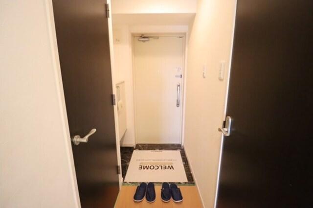 ＧＲＡＮＤ　ＲＩＳＥ　住居（303） 玄関