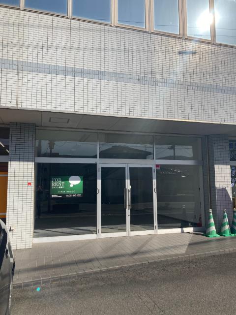 Ｍ−１ビル エントランス