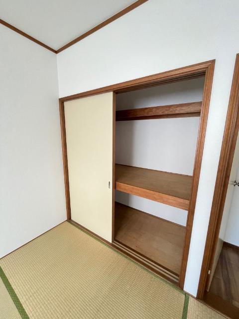 イーストファミリア（0105） 収納