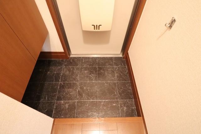 セタンドール緑町（101） 玄関