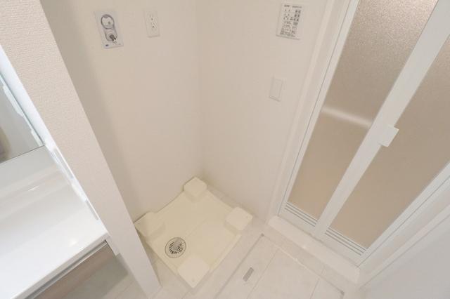 ＣＲＥＳＴ吉川（101） 部屋画像