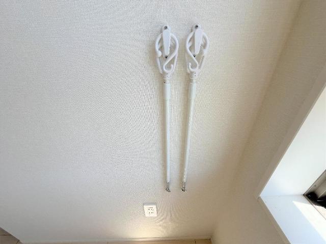 センターフィールド 部屋画像