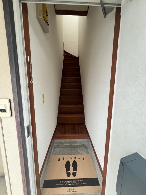 松本コーポ（0201） 玄関