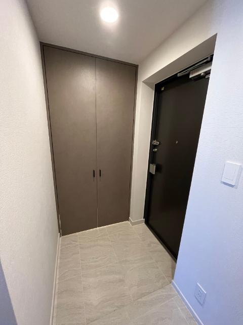 ＲＯＹＡＬ　ＢＬＩＳＳ　Ａｓａｋｕｓａ（1201） 玄関