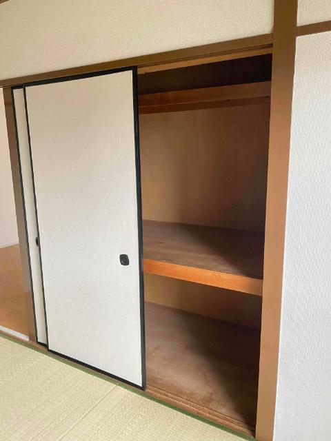サウスコーポ中山 収納