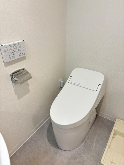 Ｄ−ＢＡＳＥ十条（0404） トイレ