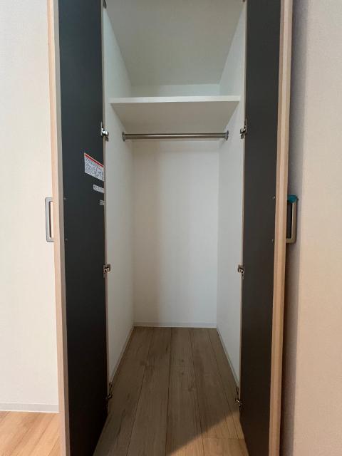 ＬＯＧＧＩＡ　ＳＨＩＲＯＫＡＮＥ（0101） 収納