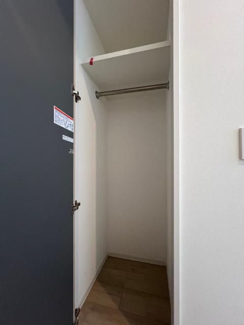 ＬＯＧＧＩＡ　ＳＨＩＲＯＫＡＮＥ（0101） 収納