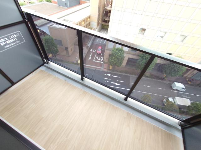 ＢＬＥＳＳ三軒茶屋ＥＡＳＴ（0505） バルコニー