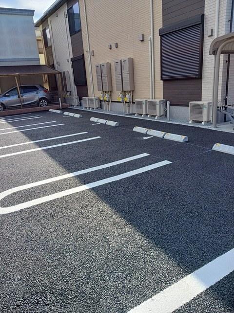 セレーノ・アロッジオ（103） 駐車場