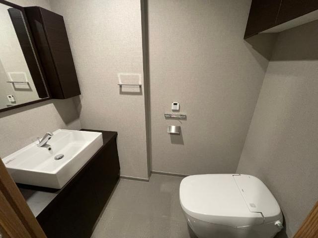 ＢＬＥＳＳ三軒茶屋ＥＡＳＴ（1601） トイレ