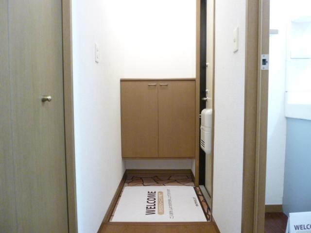 サニーコート田辺　Ａ（203） 玄関