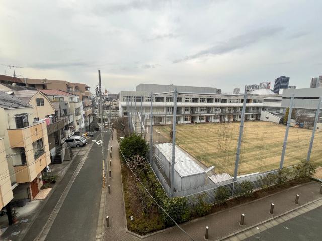 Ｊｅｗｅｌ　Ｃｏｕｒｔ 眺望