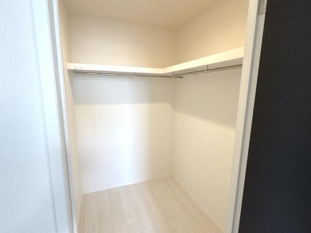 Luminous coat 部屋画像