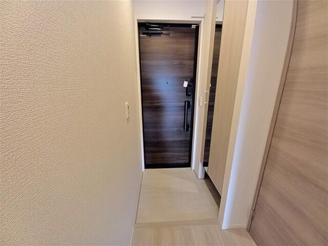 Noble　villa草加西町A（301） 玄関