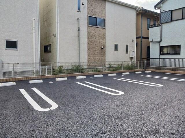 レジメント岸川（201） 駐車場