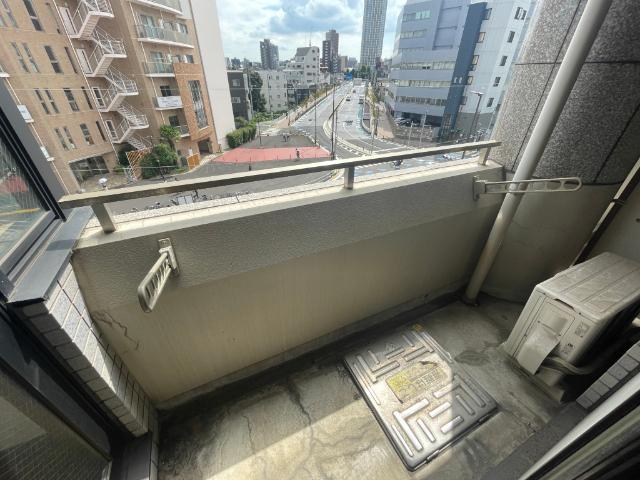 モアクレスト河田町（0402） バルコニー