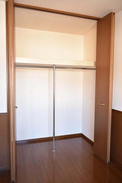 ドミール　参番館（203） 収納