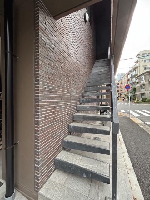 ＨＥＲＥＮＣＩＡ（002F） エントランス