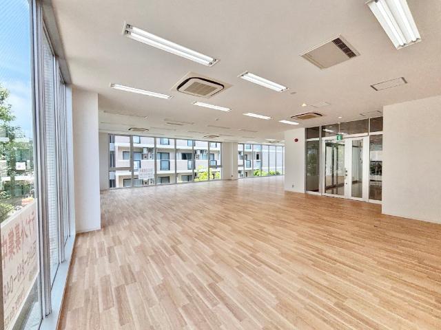 Ｓ．Ｃ．城田ビル（0202） 室内