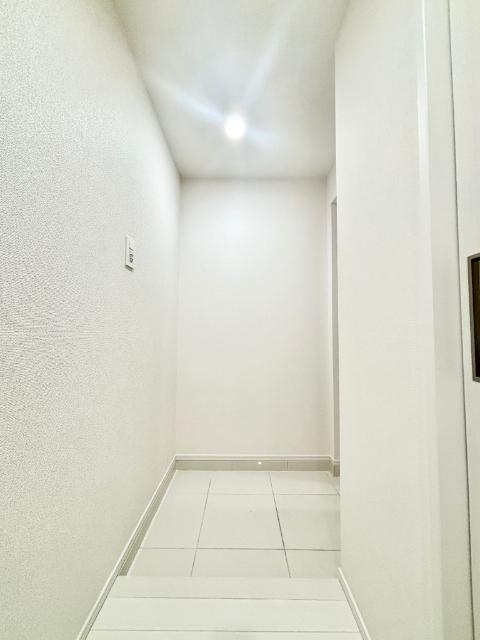 ＰＲＥＭＩＵＭ　ＣＵＢＥ　Ｇ　白金台 玄関