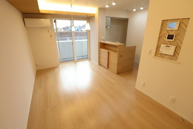 D's LIEN (ディ-ズリアン)　C（103） 部屋画像