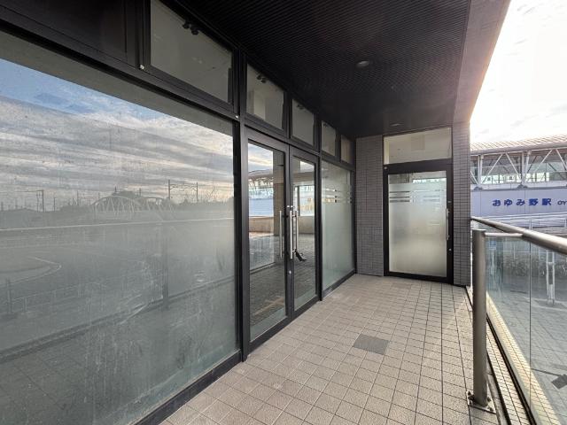 モデルノ（店舗部分）（0201） エントランス
