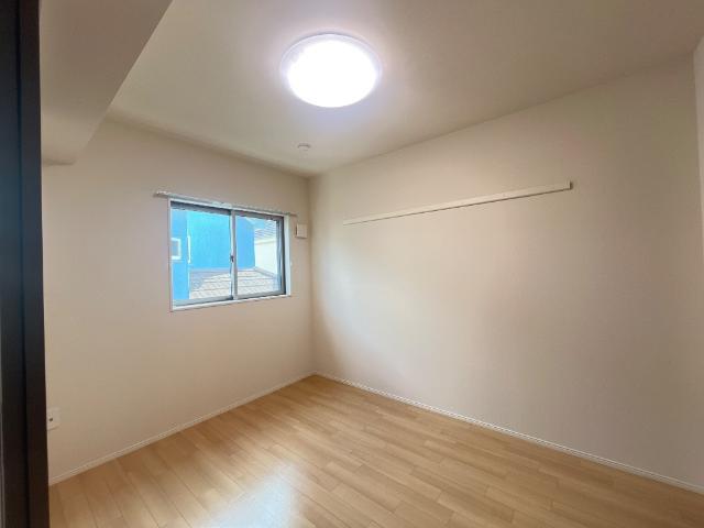 ウェストビレッヂⅡ 部屋画像
