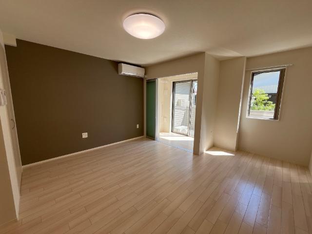 ココ・ジェルベラ 部屋画像