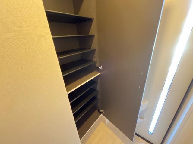 ココ・ジェルベラ 部屋画像