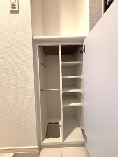 オークスクエア大森（0302） 玄関