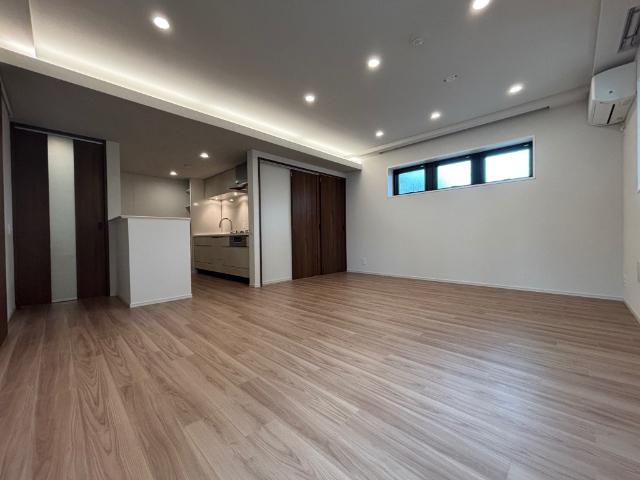 ＧＬＯＢＥ　ＮＩＳＨＩＡＺＡＢＵ（0301） リビング
