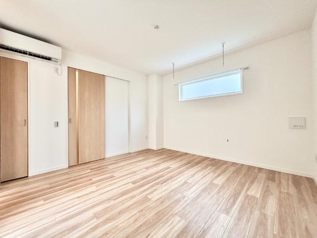 Ｗｉｓｔｅｒｉａ　Ｃｏｕｒｔ（0106） 収納